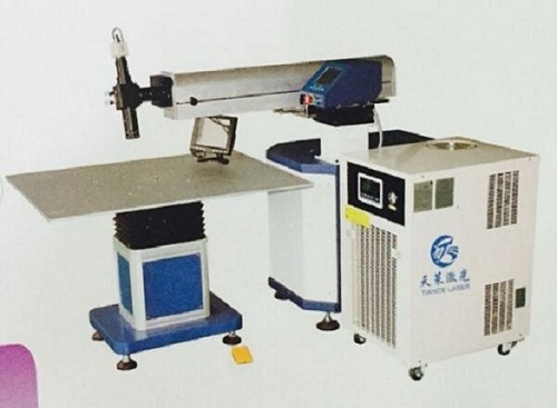 首飾激光電焊機展示圖