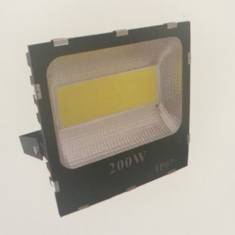 200KW金剛投光燈