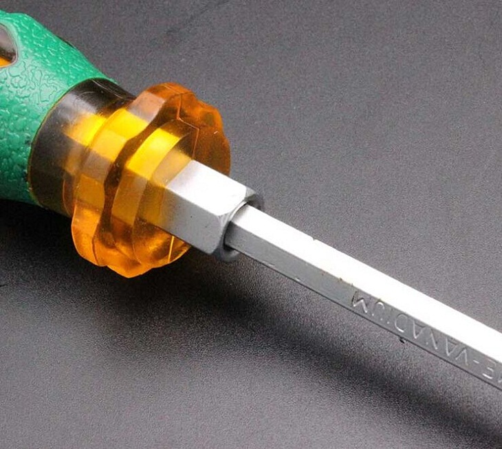 可敲擊螺絲批產品圖