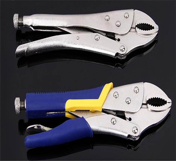 尖嘴鉗產(chǎn)品圖