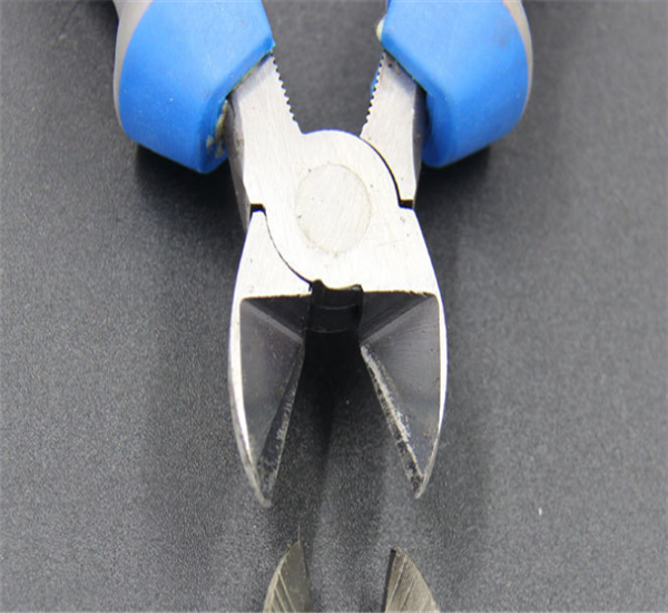 斜嘴鉗產品圖 斜嘴鉗產品圖