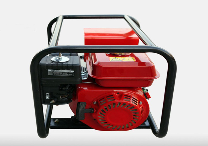 發電機側面展示